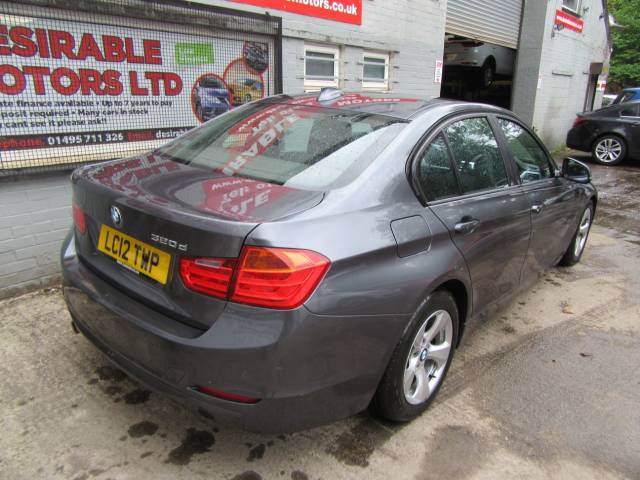2012 BMW 3 Series 2.0 320d EfficientDynamics 4dr